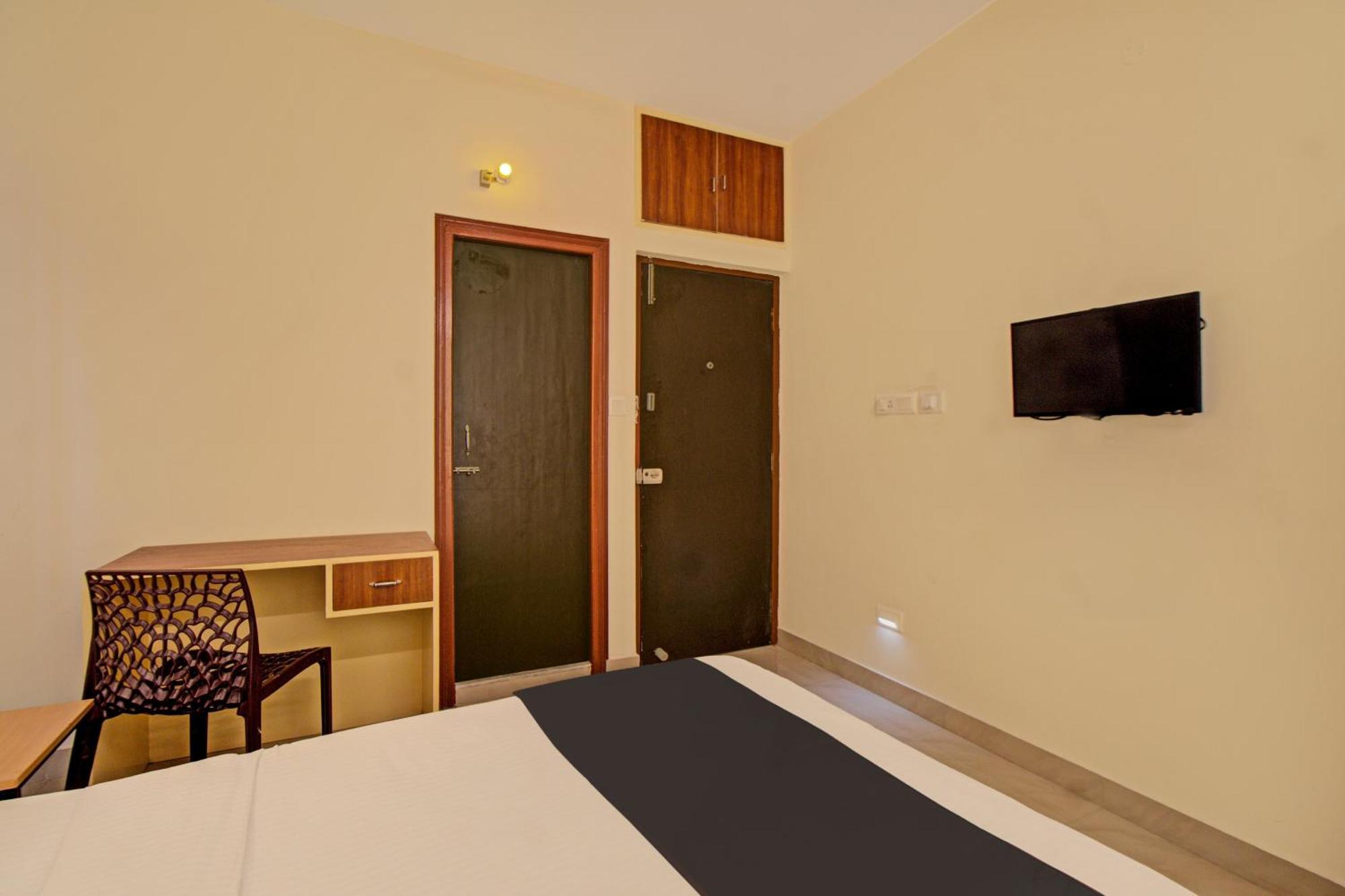 Oyo Premium Properties Hotel